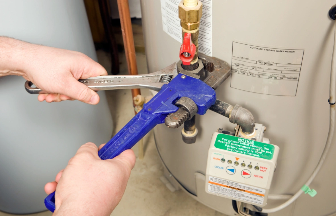 img why homeowners choose h hulse heating water heater repair